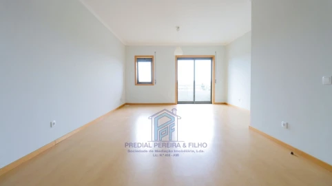 Apartamento T2 para Venda em Baguim do Monte (Rio Tinto)