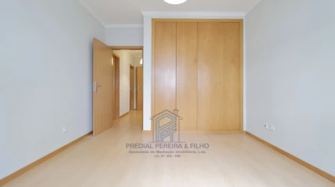 Apartamento T2 para Venda em Baguim do Monte (Rio Tinto)