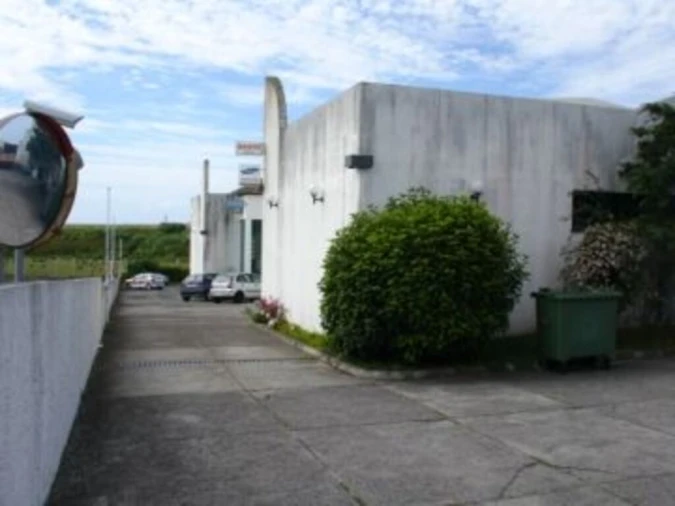 Prédio para Venda em Ponta Delgada (São José) Foto 2