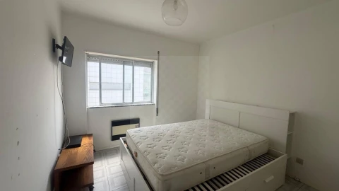 Apartamento T3 para Venda em Nossa Senhora do Pópulo, Coto e São Gregório
