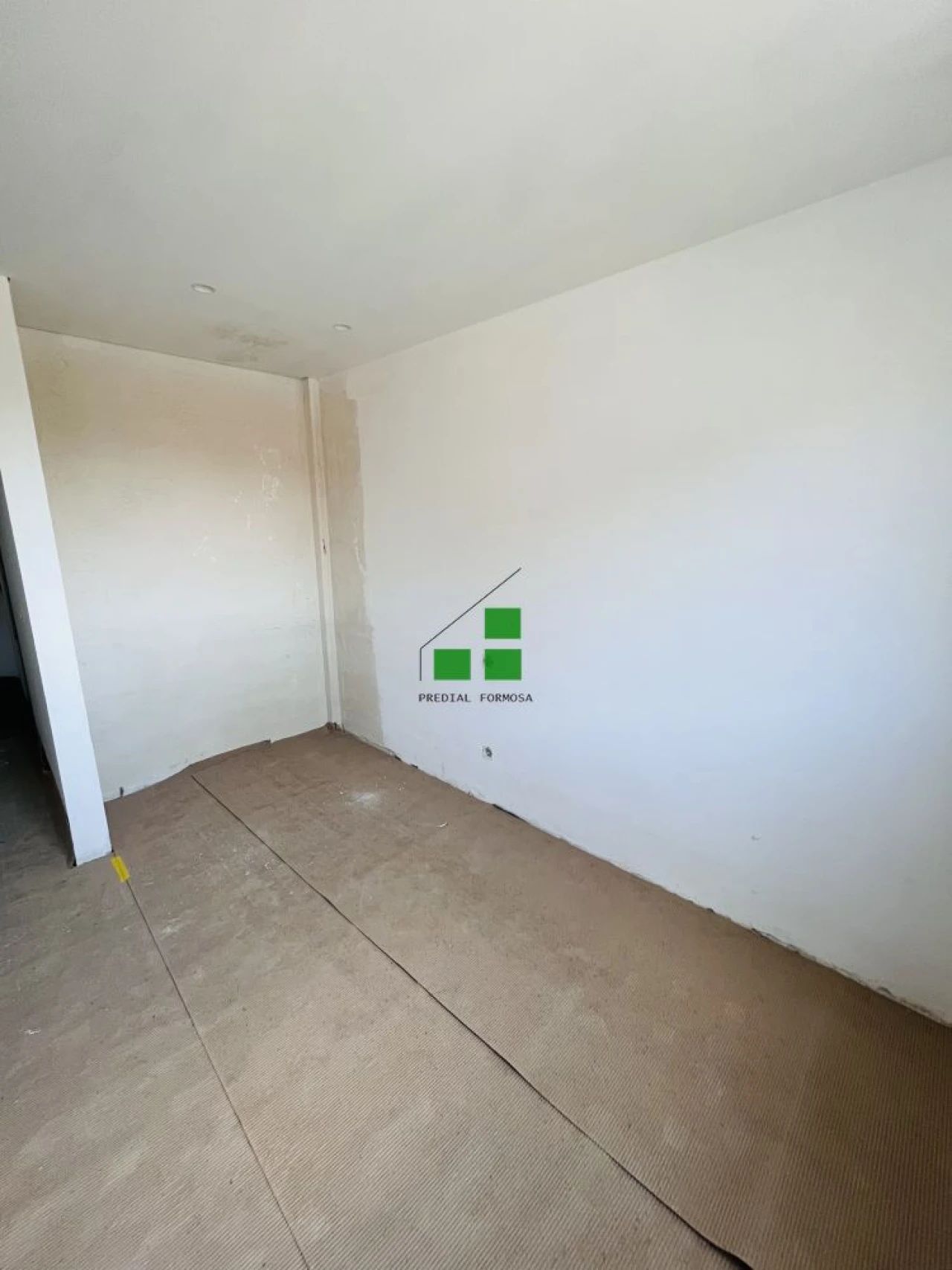 Apartamento T2 para Venda em Bonfim Foto 7