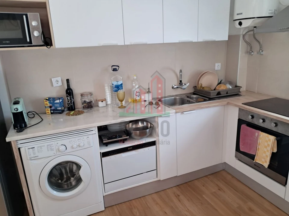 Apartamento T2 para Venda em Coimbrão Foto 5