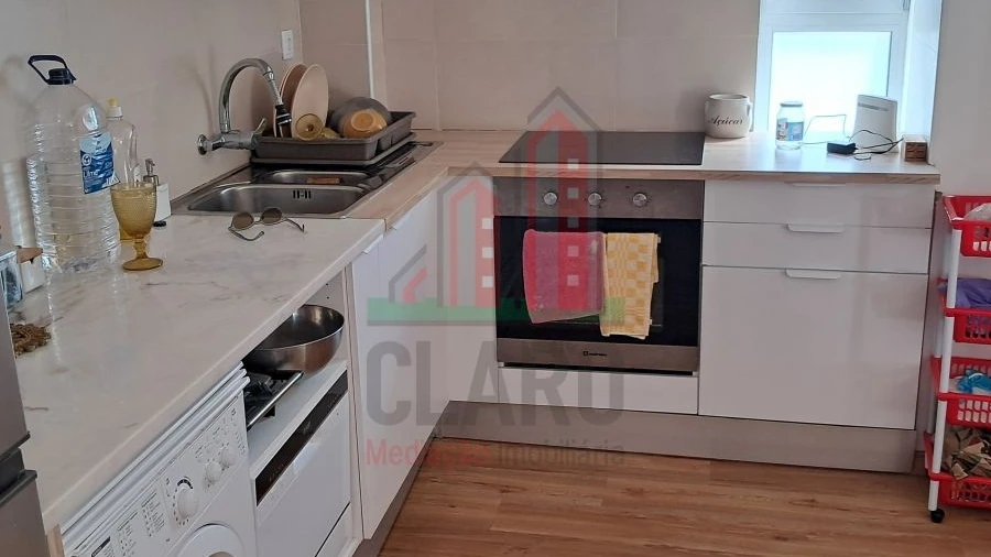 Apartamento T2 para Venda em Coimbrão
