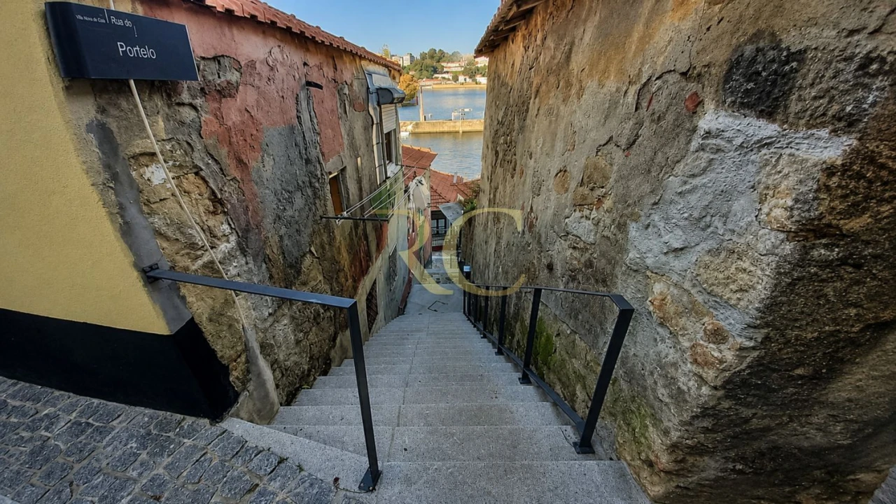 Apartamento T1 para Venda em Santa Marinha e São Pedro da Afurada Foto 2