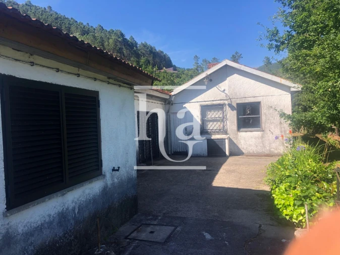 Moradia T4 para Venda em Vilar da Veiga Foto 11