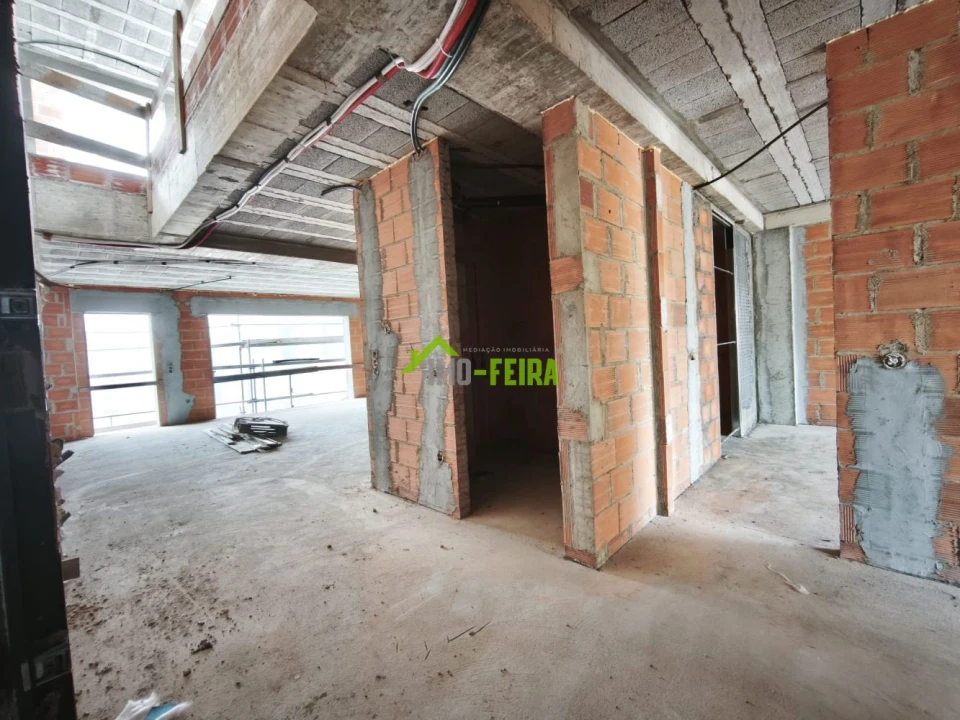 Apartamento T3 para Venda em Santa Maria da Feira, Travanca, Sanfins e Espargo Foto 6