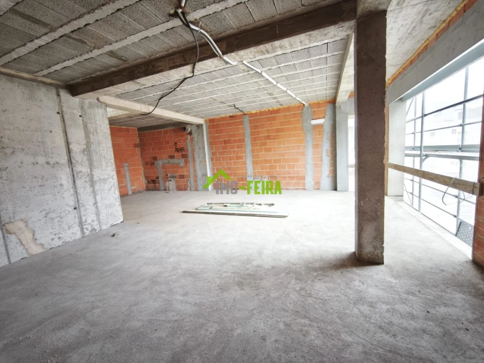 Apartamento T3 para Venda em Santa Maria da Feira, Travanca, Sanfins e Espargo Foto 7