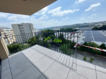 Apartamento T2 para Venda em São João da Madeira