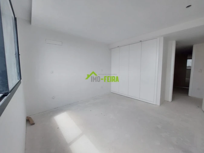 Apartamento T2 para Venda em São João da Madeira Foto 14