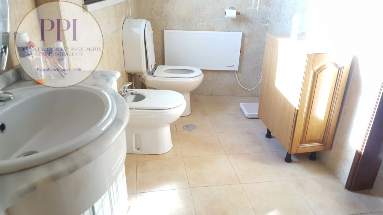 Moradia T2 para Venda em Budens Foto 28