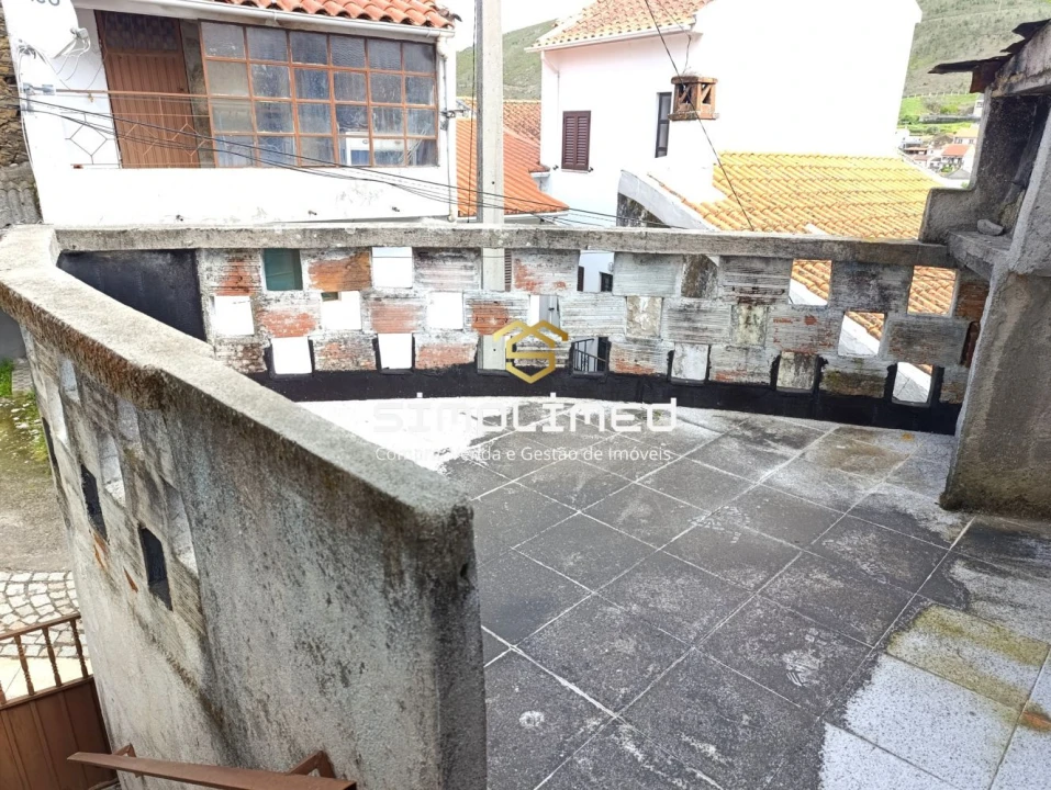 Moradia T3 para Venda em Verdelhos Foto 12