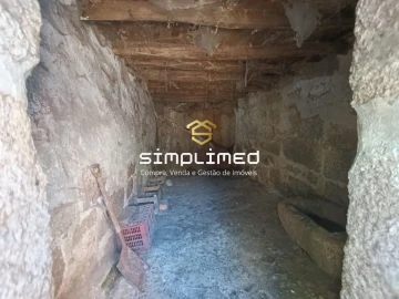 Moradia T10 para Venda em Famalicão