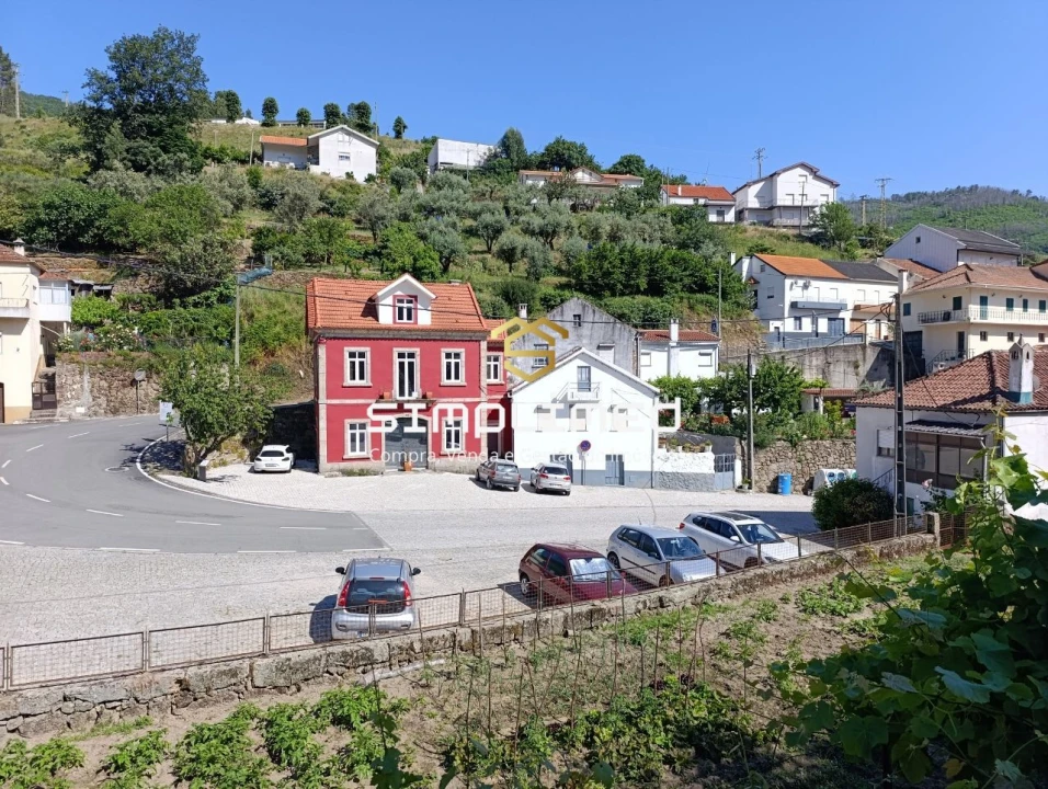 Moradia T10 para Venda em Famalicão Foto 48