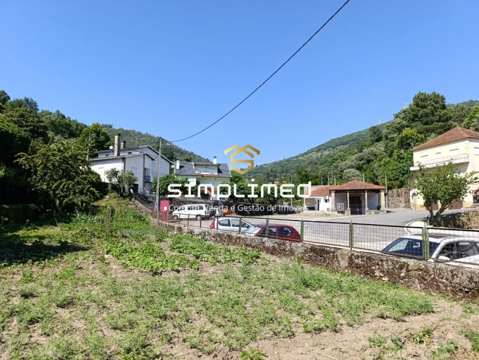 Moradia T10 para Venda em Famalicão Foto 30