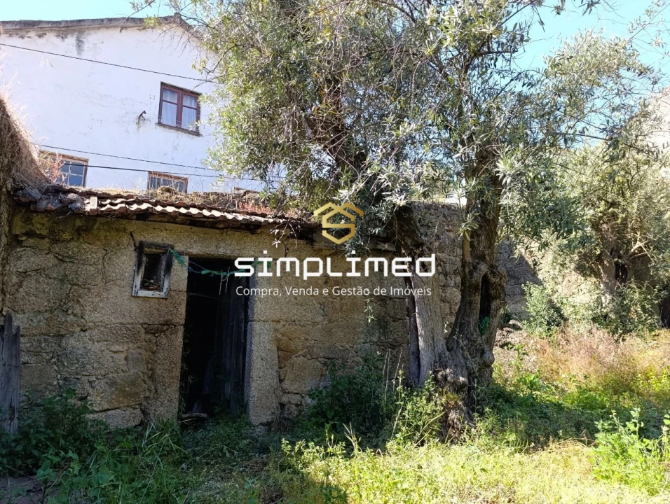 Moradia T10 para Venda em Famalicão Foto 32