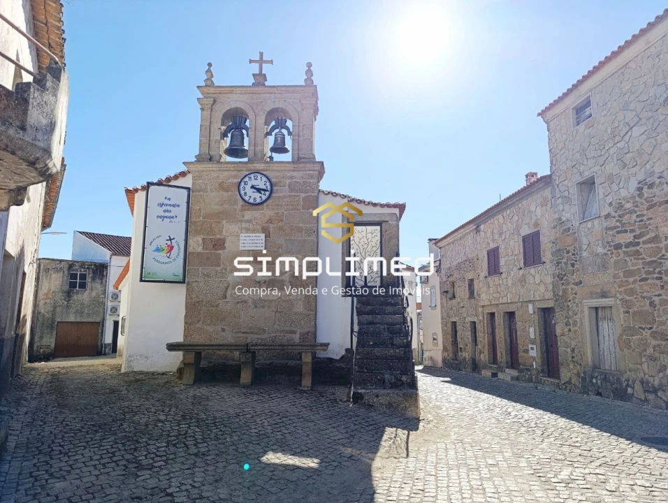 Moradia T4 para Venda em Três Povos Foto 49