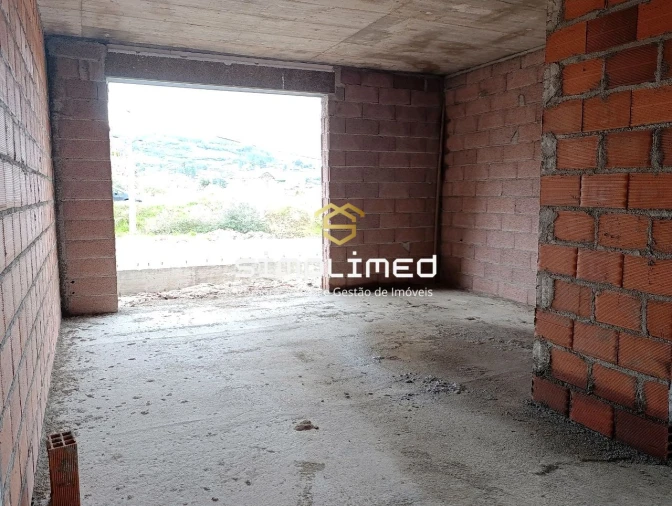 Moradia T4 para Venda em Teixoso e Sarzedo Foto 21