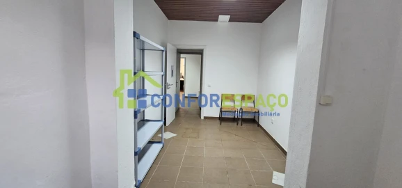 Loja para Arrendamento em Castelo Branco
