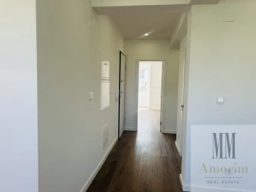 Apartamento T2 para Venda em Venteira