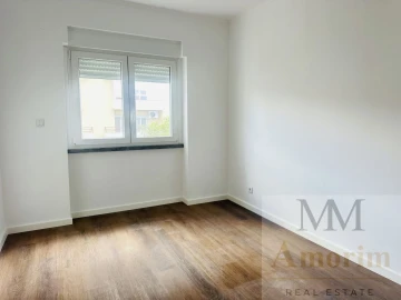 Apartamento T2 para Venda em Venteira
