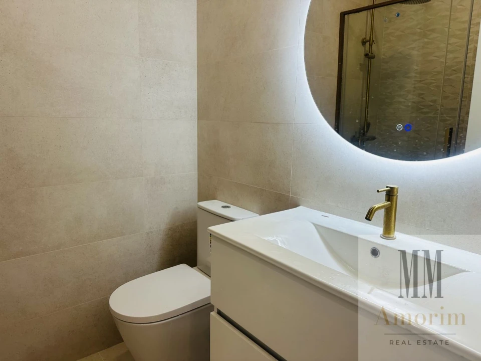 Apartamento T2 para Venda em Venteira Foto 5