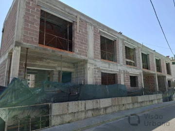 Moradia T3 para Venda em Repeses e São Salvador
