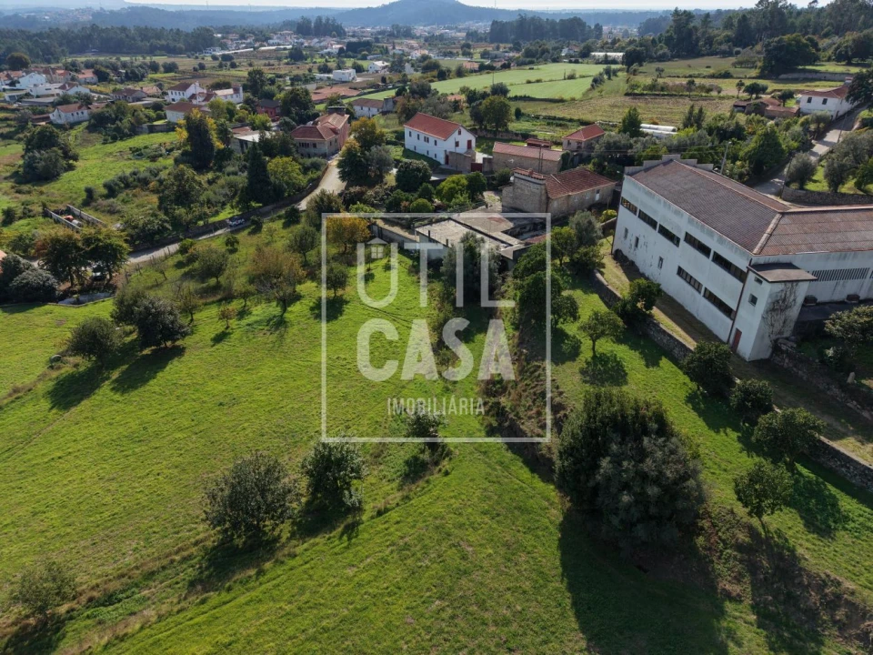 Quinta T4 para Venda em Creixomil e Mariz Foto 9
