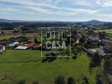 Quinta T4 para Venda em Creixomil e Mariz