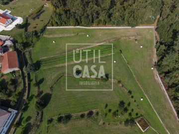 Quinta T4 para Venda em Creixomil e Mariz