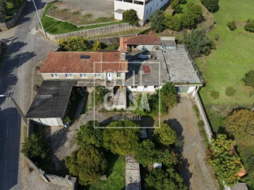 Quinta T4 para Venda em Creixomil e Mariz