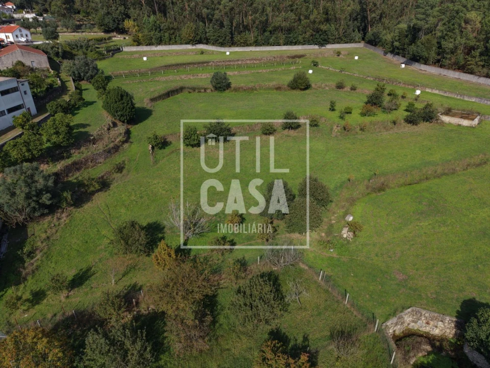 Quinta T4 para Venda em Creixomil e Mariz Foto 15