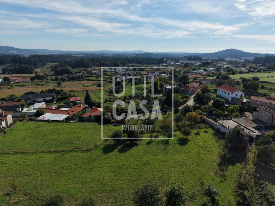 Quinta T4 para Venda em Creixomil e Mariz Foto 14