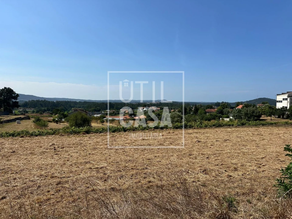 Quinta T4 para Venda em Creixomil e Mariz Foto 41