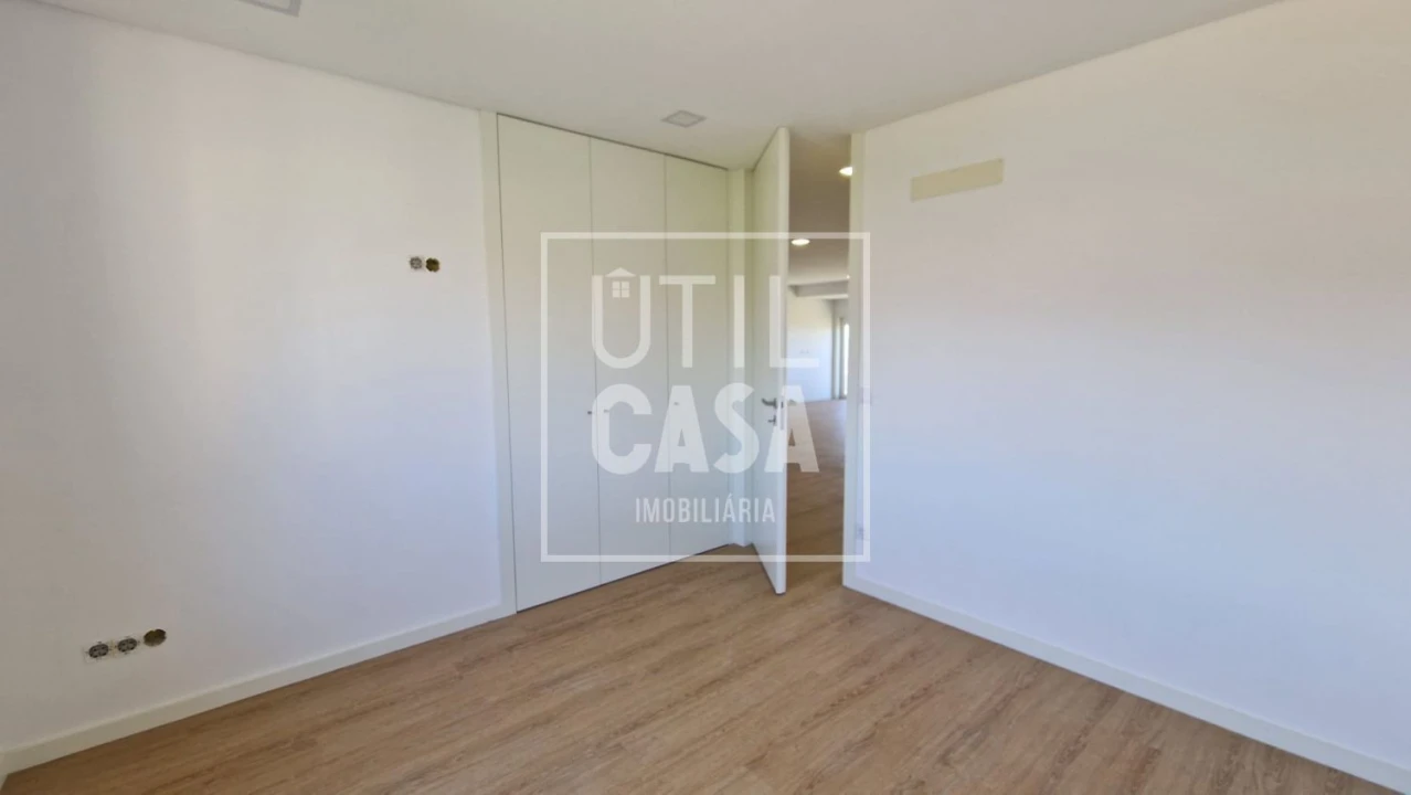 Apartamento T3 para Venda em Castelo do Neiva Foto 10