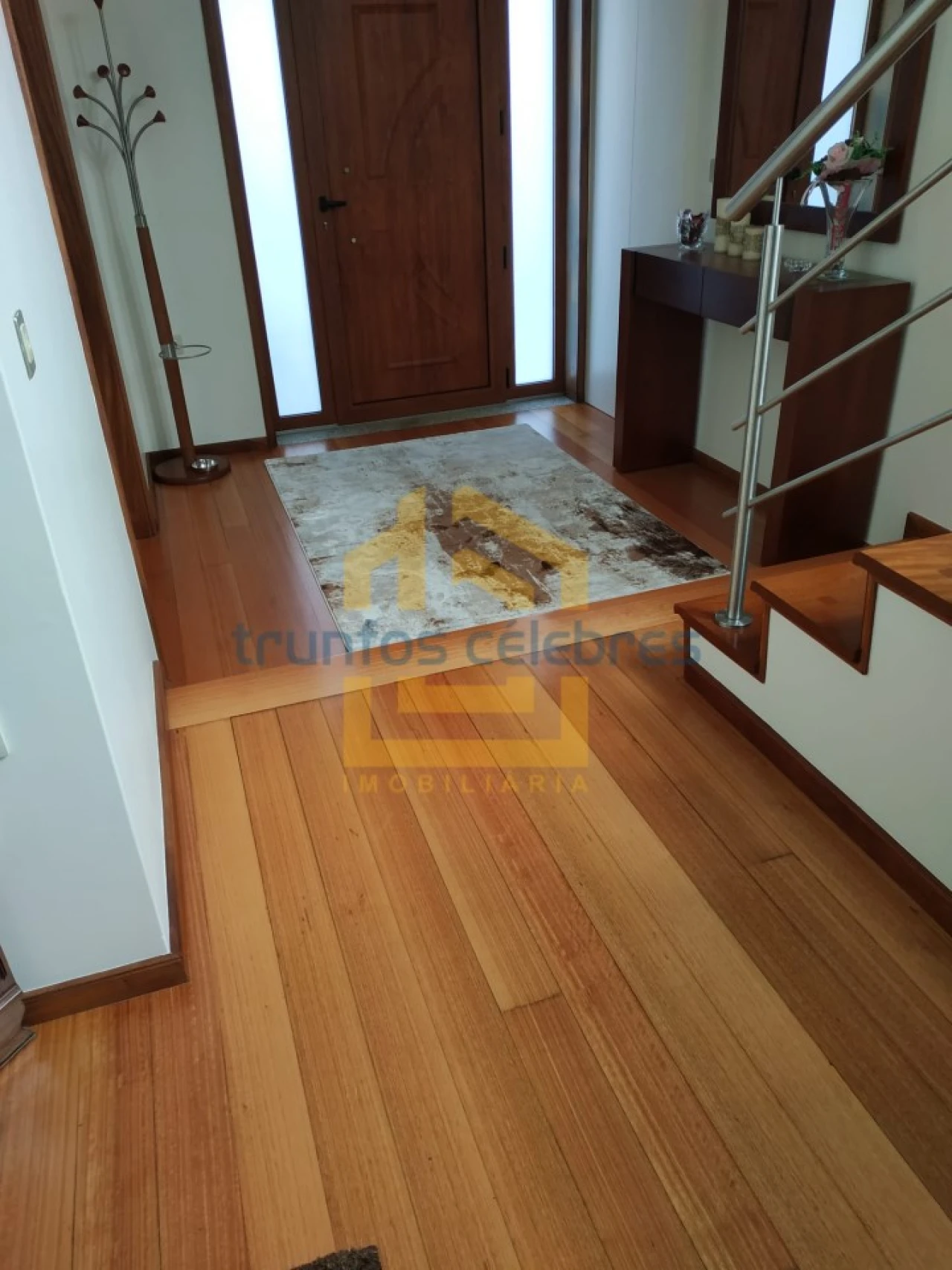 Moradia T4 para Venda em Laundos Foto 15