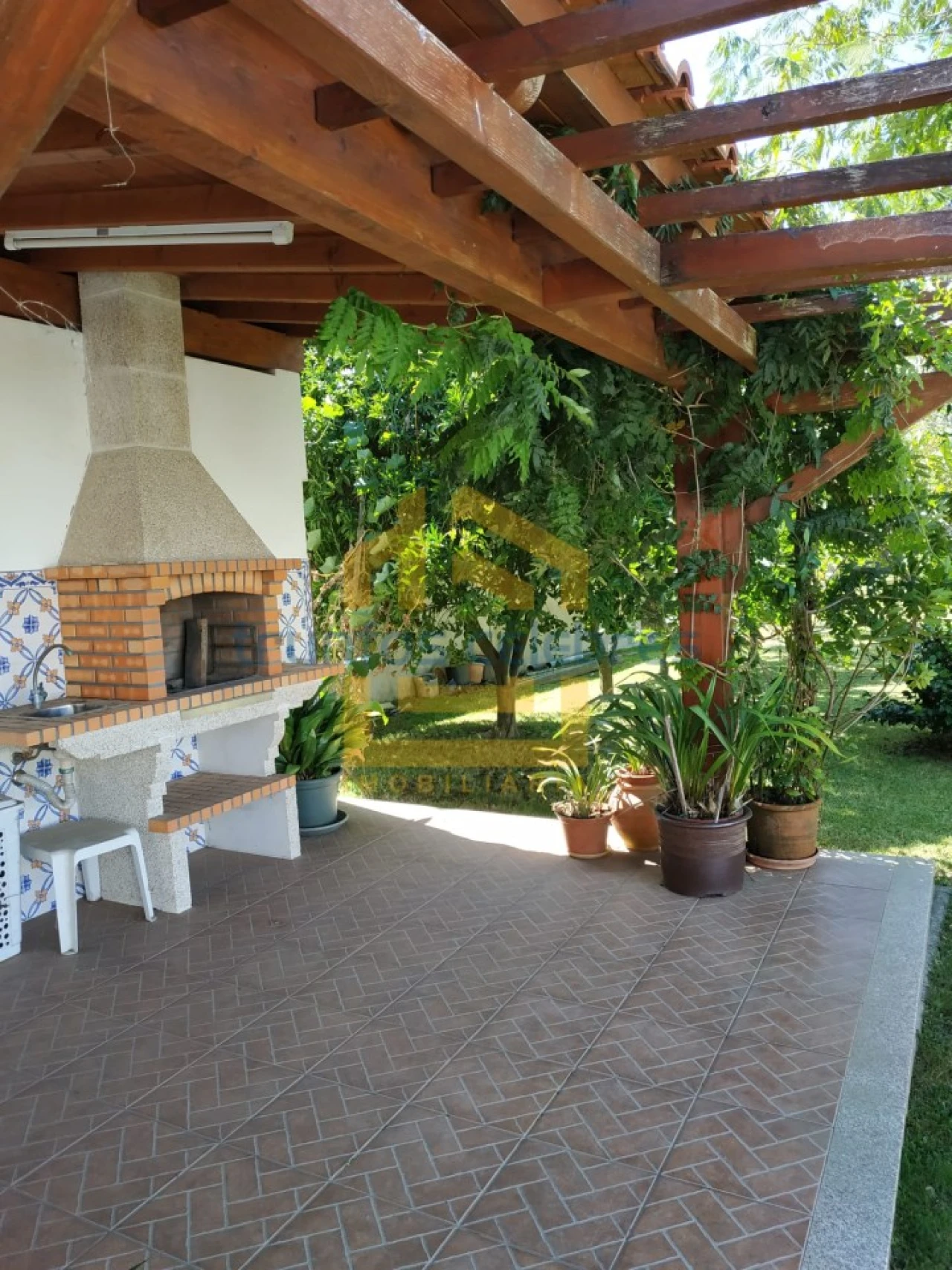Moradia T4 para Venda em Laundos Foto 41