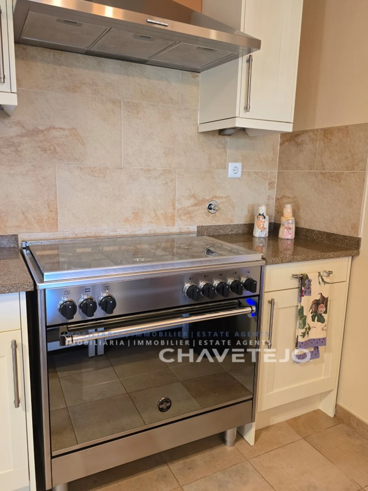 Moradia T3 para Venda em Chãos Foto 18