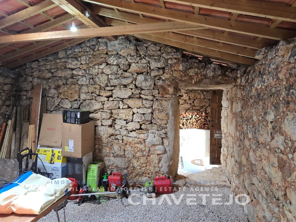 Moradia T3 para Venda em Chãos Foto 68