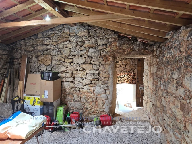 Moradia T3 para Venda em Chãos Foto 68