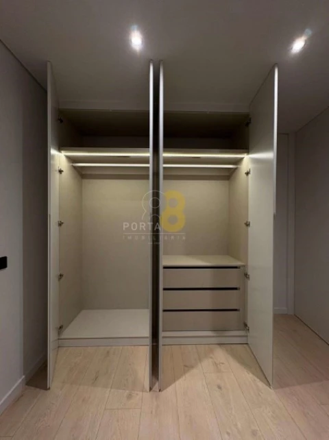 Apartamento T2 para Venda em Gondomar (São Cosme), Valbom e Jovim
