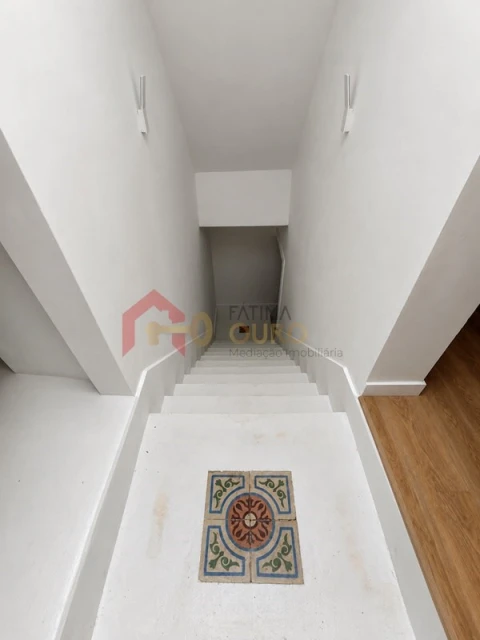 Moradia T4 para Venda em Santa Eulalia