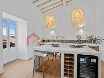 Moradia T4 para Venda em Santa Eulalia