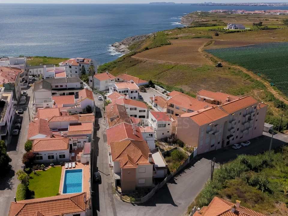 Apartamento T1 para Arrendamento em Atouguia da Baleia Foto 7