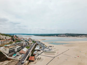 Apartamento T2 para Arrendamento em Foz do Arelho