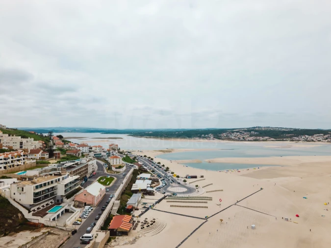 Apartamento T2 para Arrendamento em Foz do Arelho Foto 10