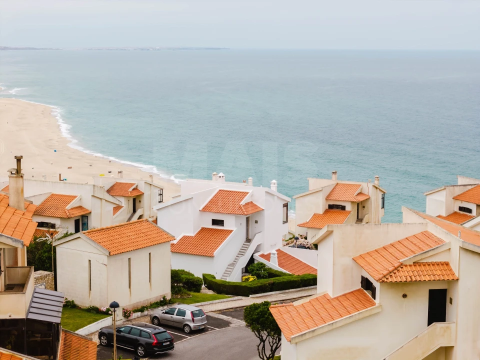 Apartamento T2 para Arrendamento em Foz do Arelho Foto 6