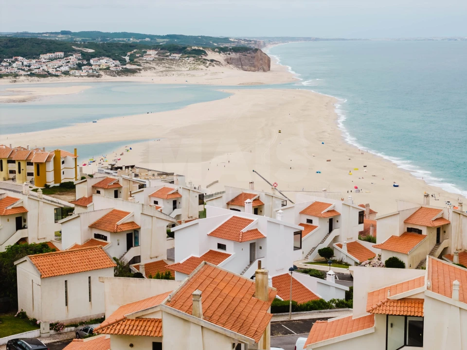 Apartamento T2 para Arrendamento em Foz do Arelho Foto 1