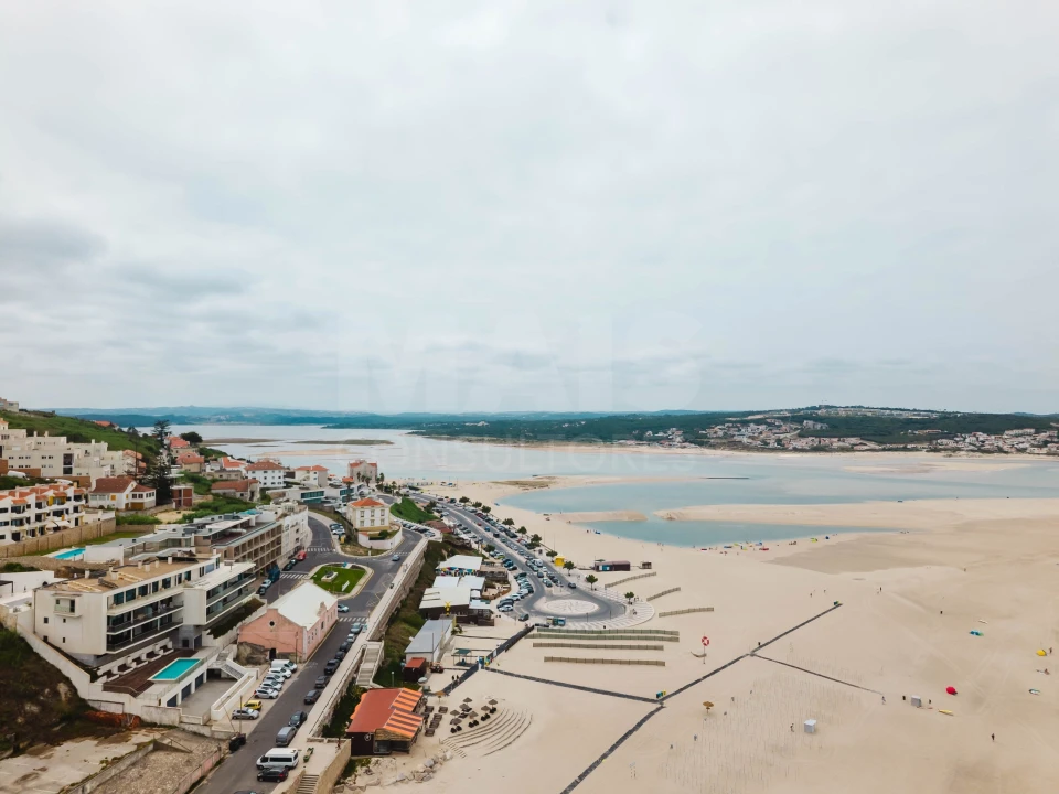 Apartamento T2 para Arrendamento em Foz do Arelho Foto 10