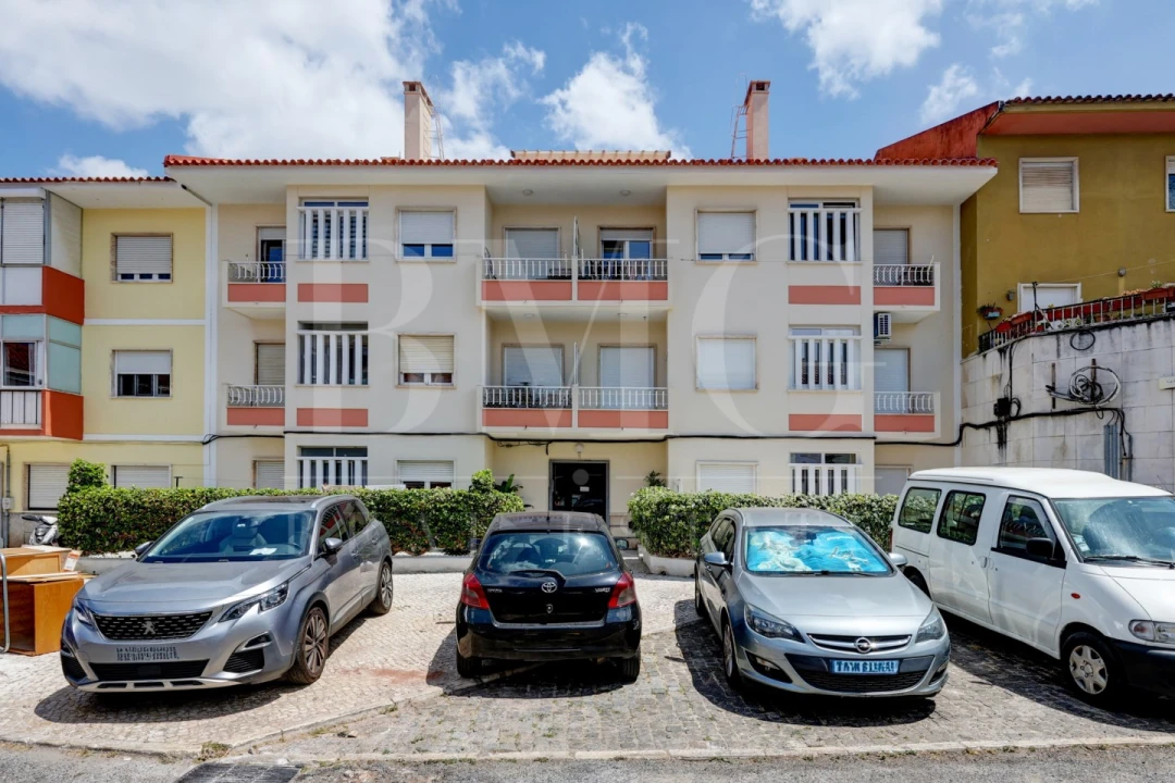 Apartamento T1 para Arrendamento em Algés, Linda-A-Velha e Cruz Quebrada-Dafundo Foto 32