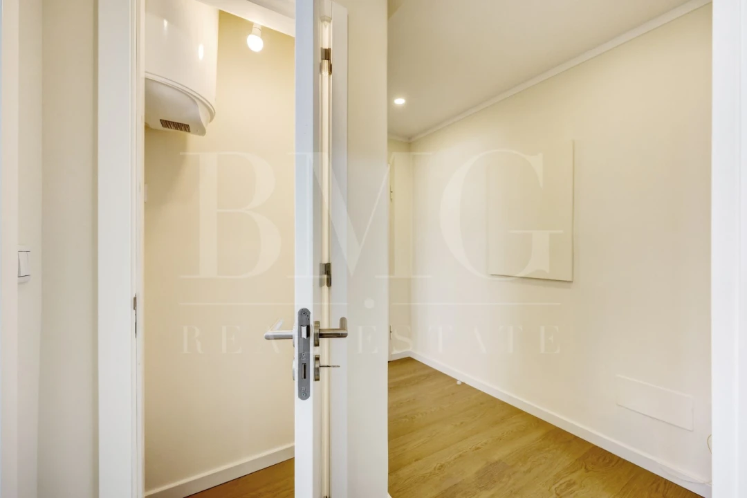Apartamento T1 para Arrendamento em Algés, Linda-A-Velha e Cruz Quebrada-Dafundo Foto 7